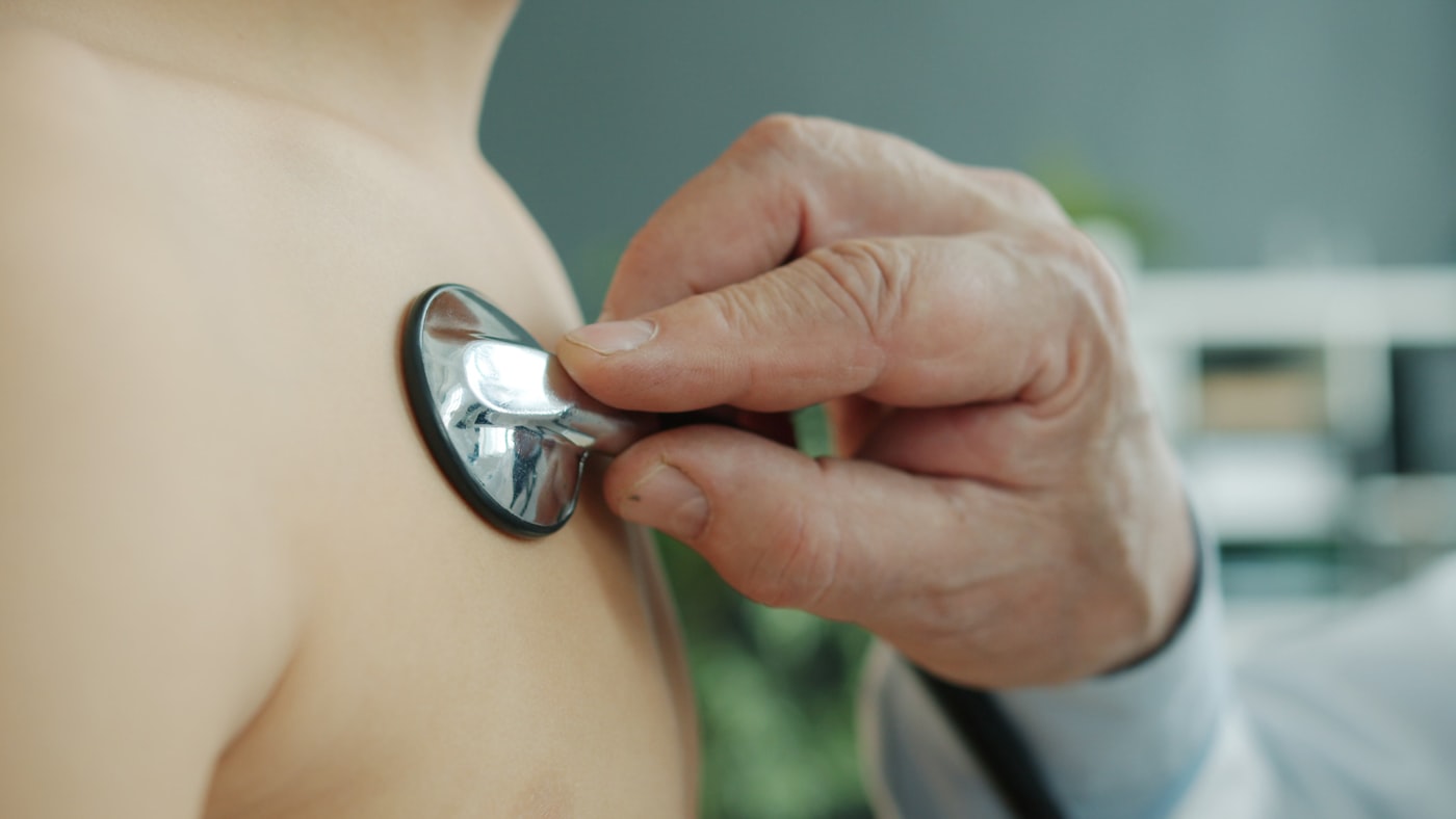 Doctor examining a patient in an ambulatory care clinic